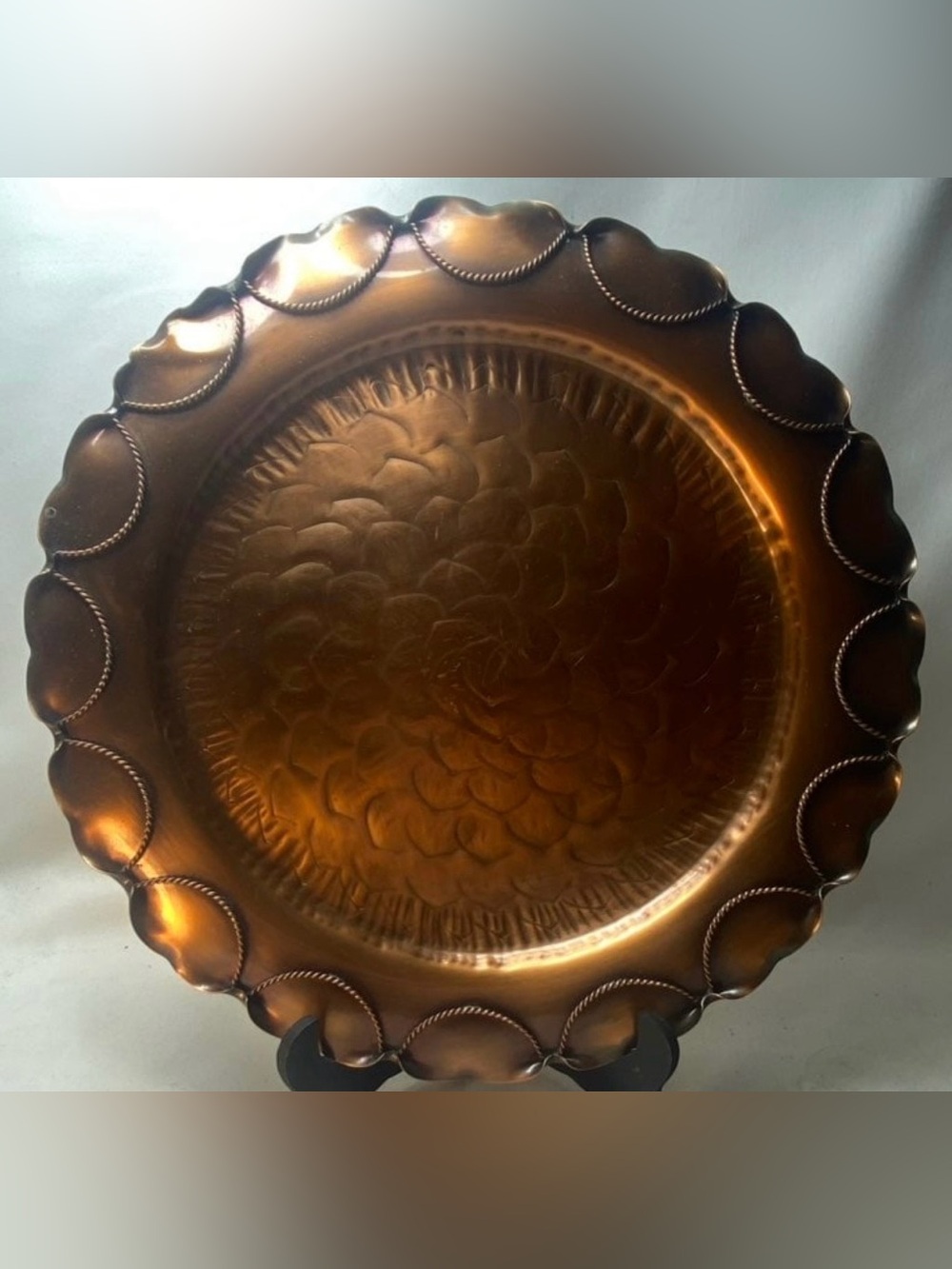 Vintage Hand Hammered Gregorian Solid Copper Serving Plate Wall Hang USA 14”